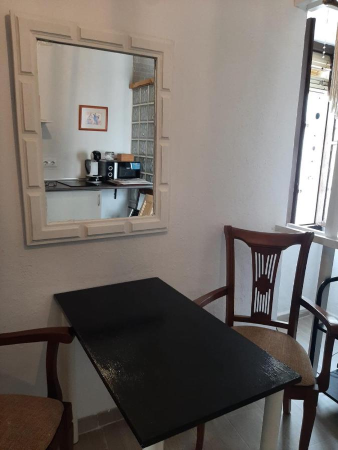 El Estudio del Zaguán Vila Vejer de la Frontera Exterior foto